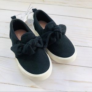 Black Canvas Bow Tie Slip Ons NWT